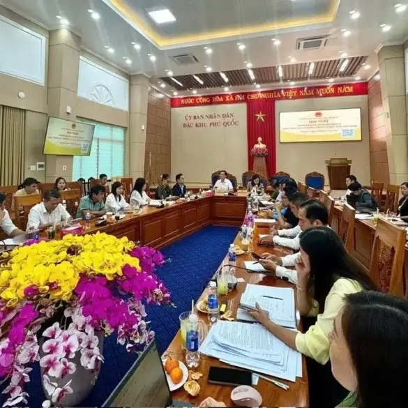 Phu Quoc roste. A my jsme u toho.